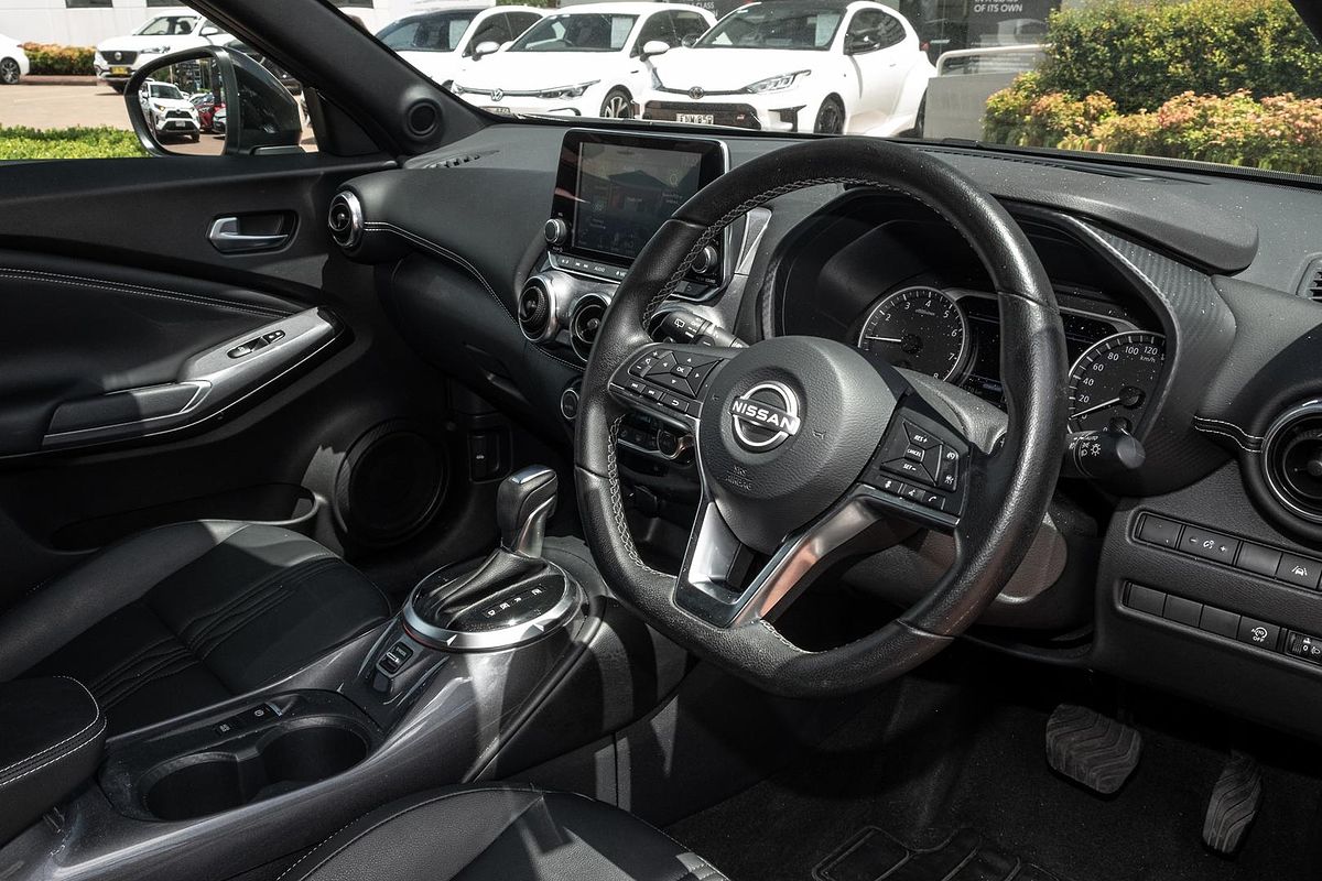 2023 Nissan JUKE ST-L F16