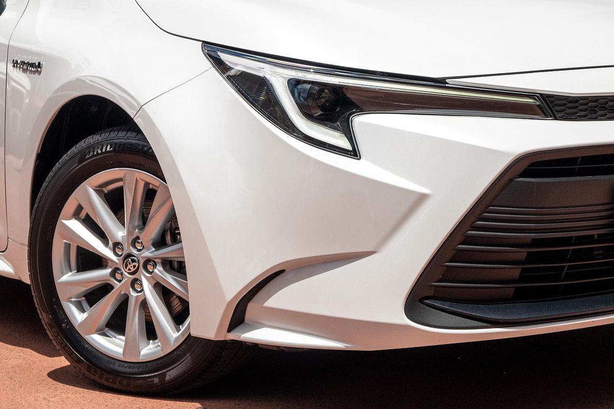 2024 Toyota Corolla Ascent Sport Hybrid ZWE219R