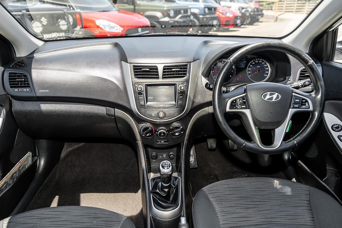 2018 Hyundai Accent Sport RB6