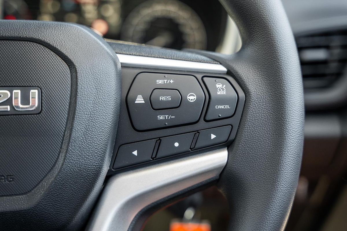 2024 Isuzu D-MAX SX 4X4