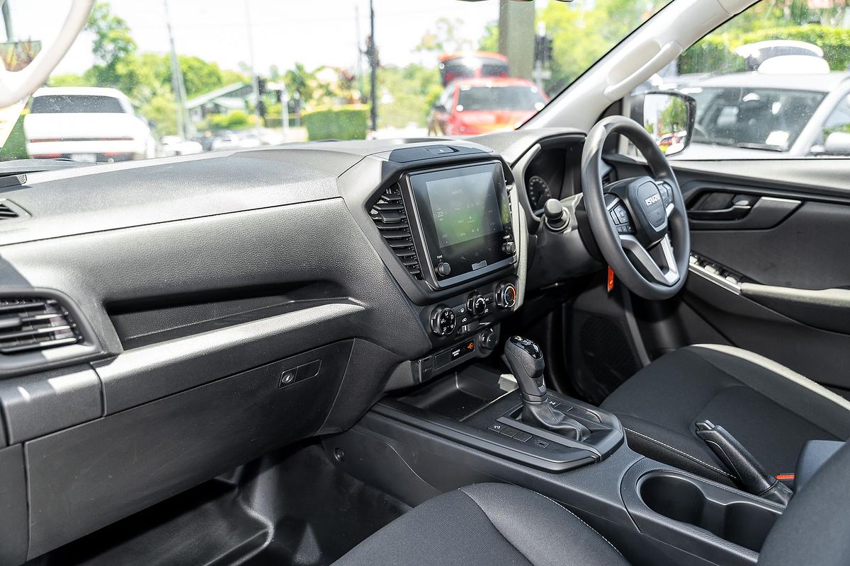 2024 Isuzu D-MAX SX 4X4