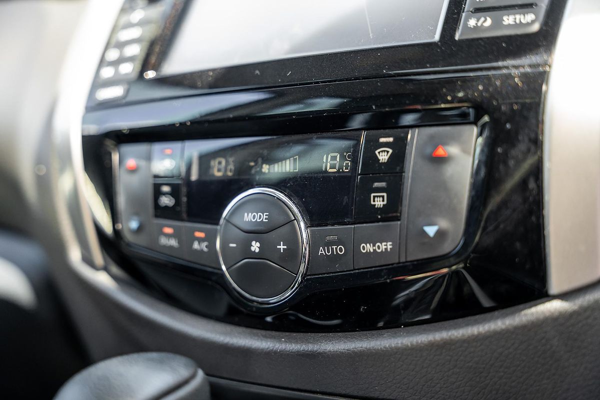 2018 Nissan Navara ST-X D23 Series 3 4X4