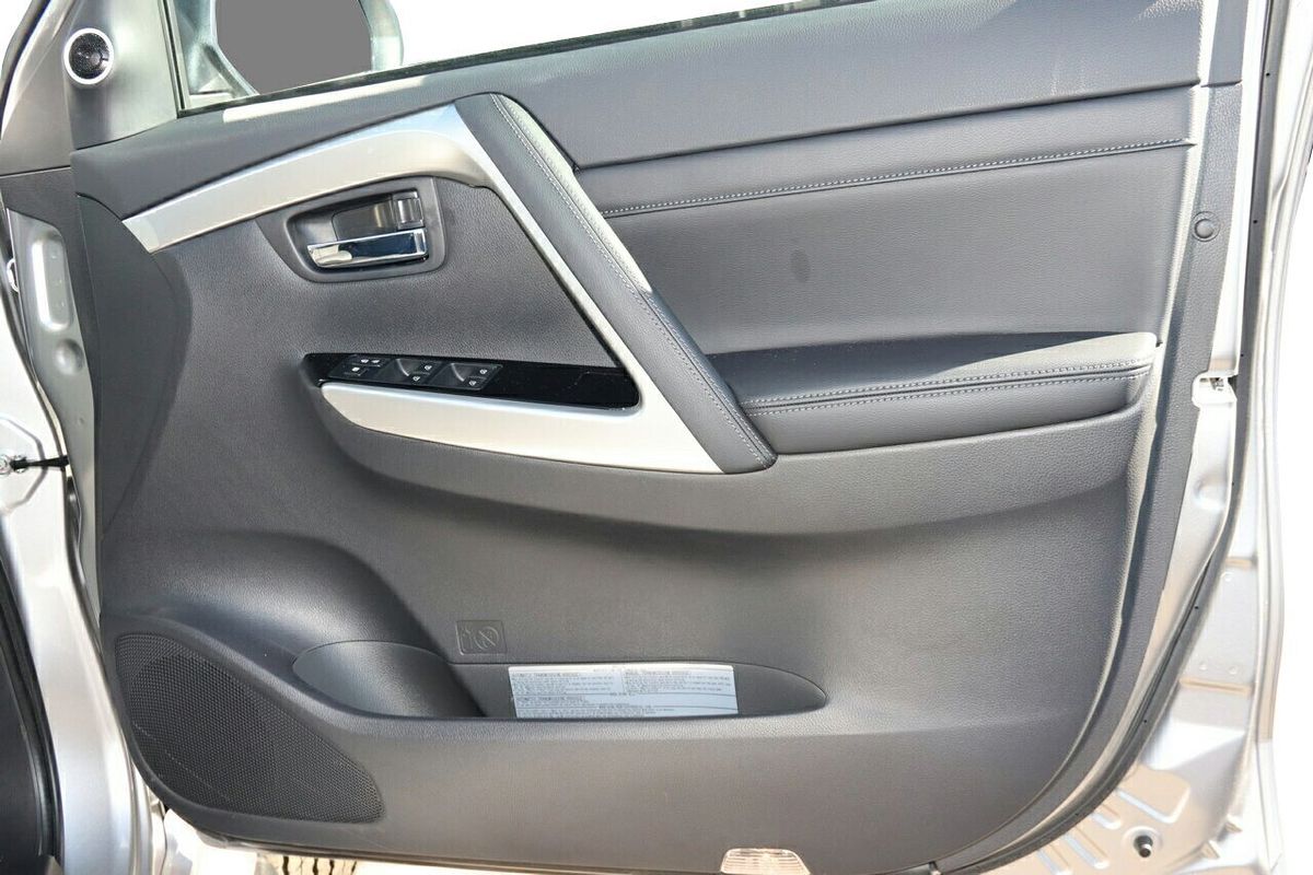 2024 Mitsubishi Pajero Sport Exceed QG