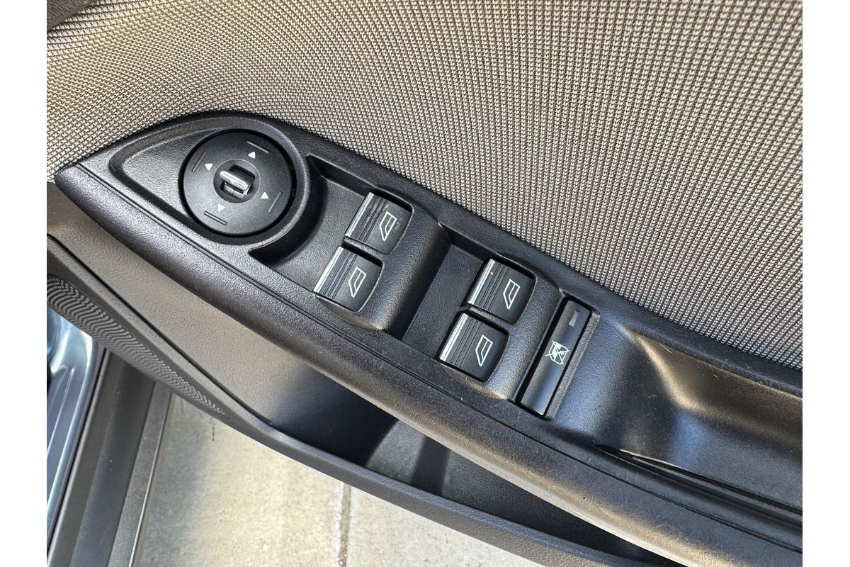 2012 Ford Focus Ambiente LW