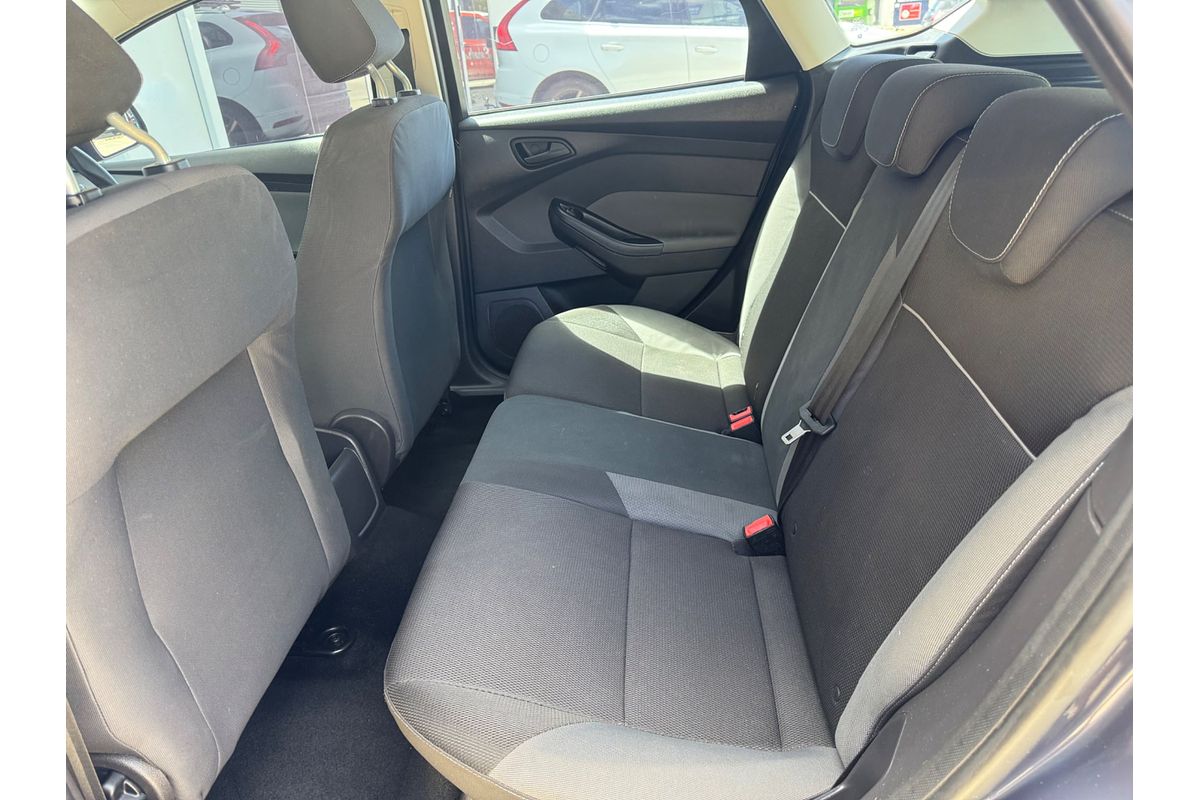 2012 Ford Focus Ambiente LW