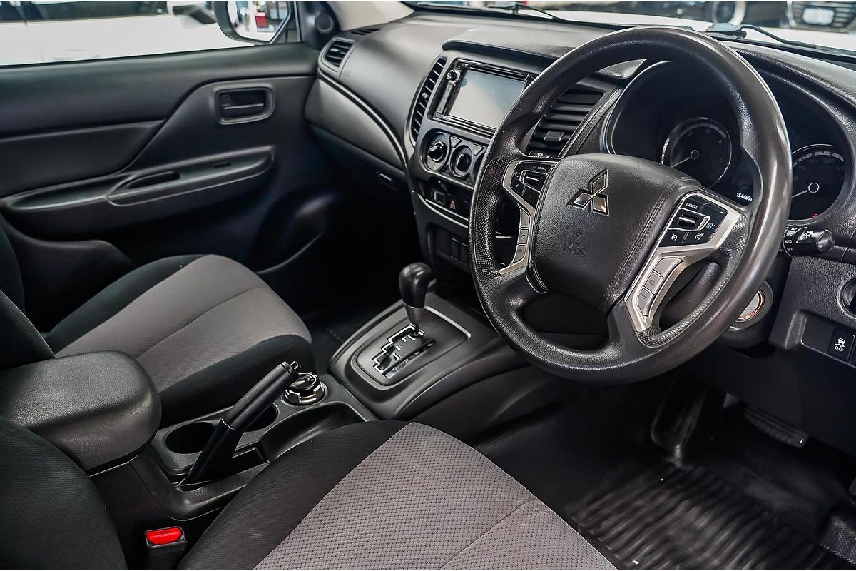 2019 Mitsubishi Triton GLX ADAS MR 4X4