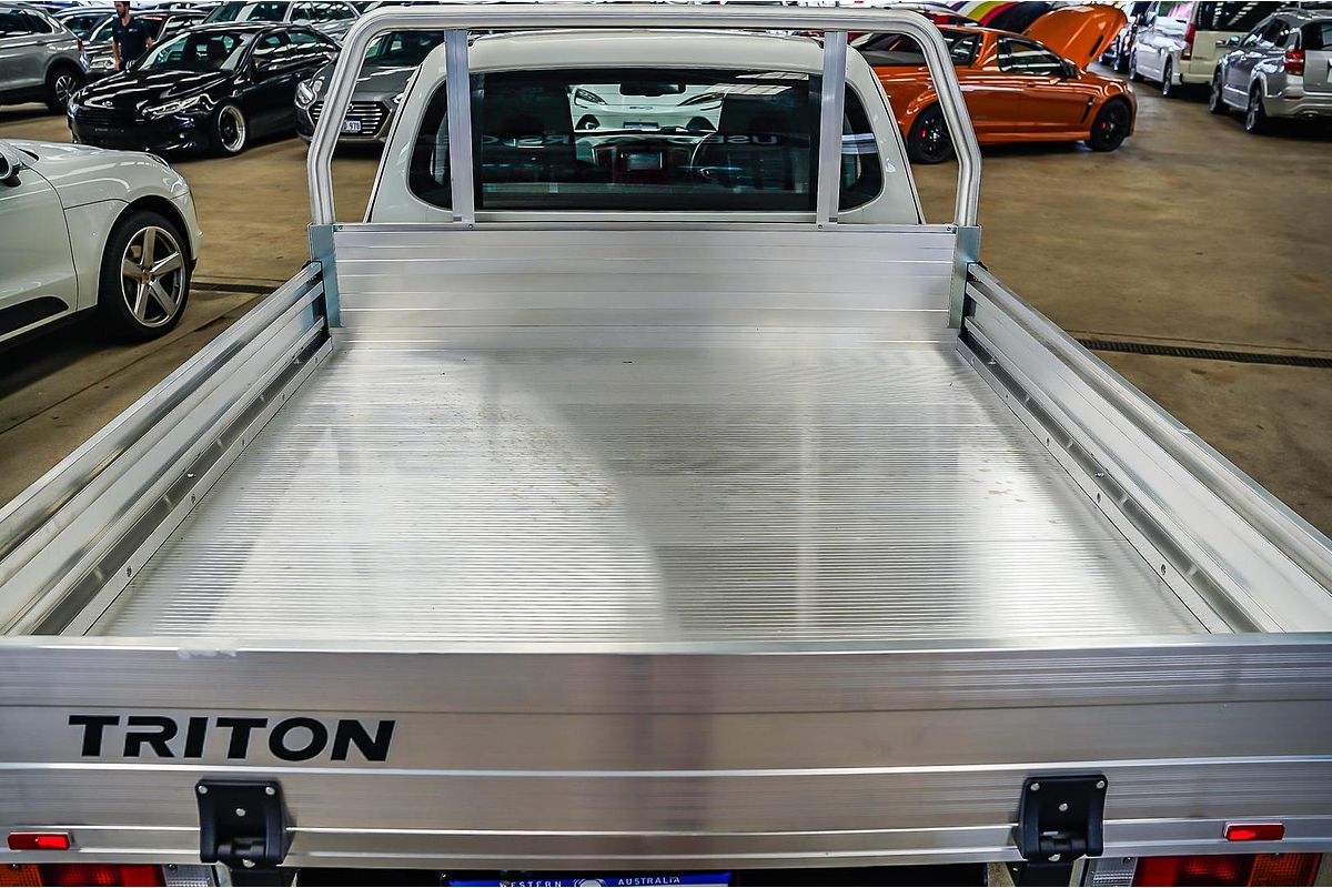 2019 Mitsubishi Triton GLX ADAS MR 4X4