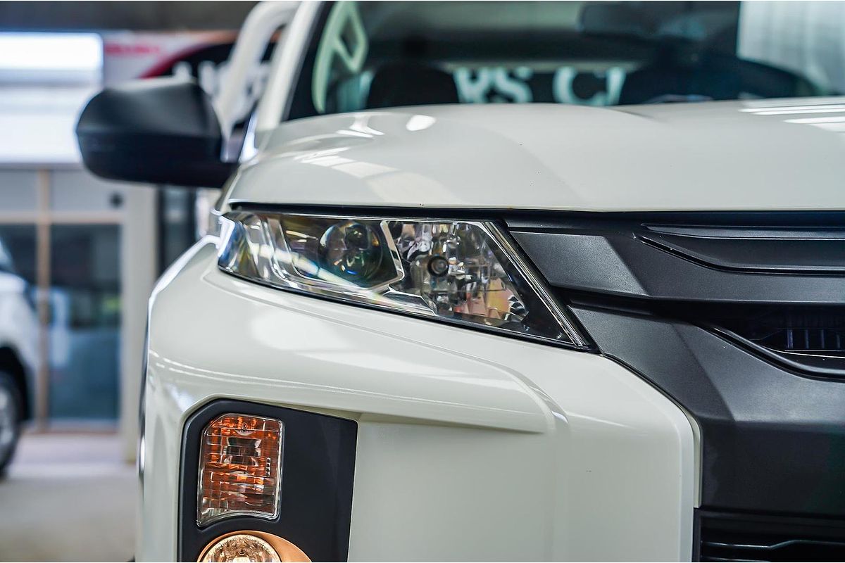2019 Mitsubishi Triton GLX ADAS MR 4X4