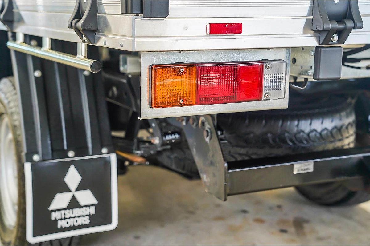 2019 Mitsubishi Triton GLX ADAS MR 4X4