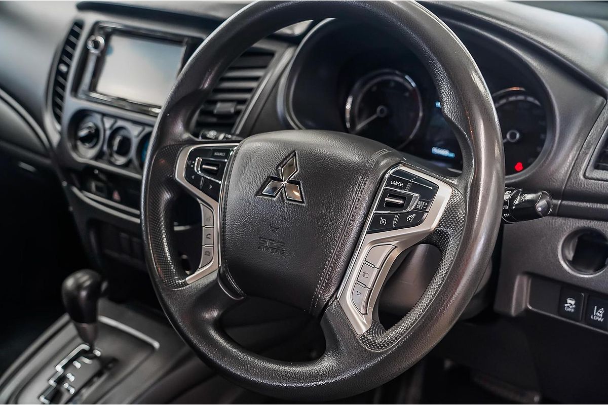2019 Mitsubishi Triton GLX ADAS MR 4X4
