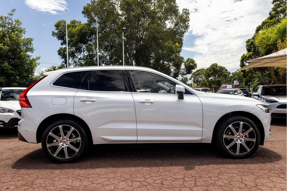 2021 Volvo XC60 T5 Momentum