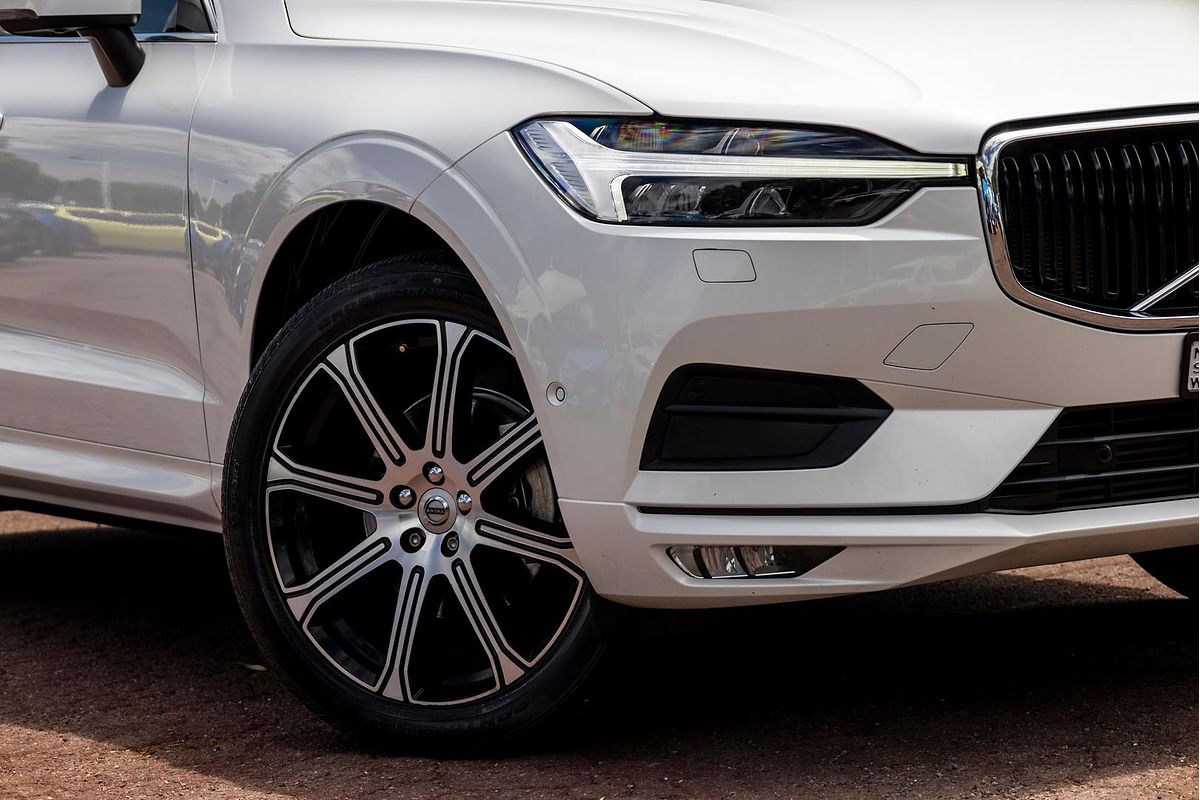 2021 Volvo XC60 T5 Momentum
