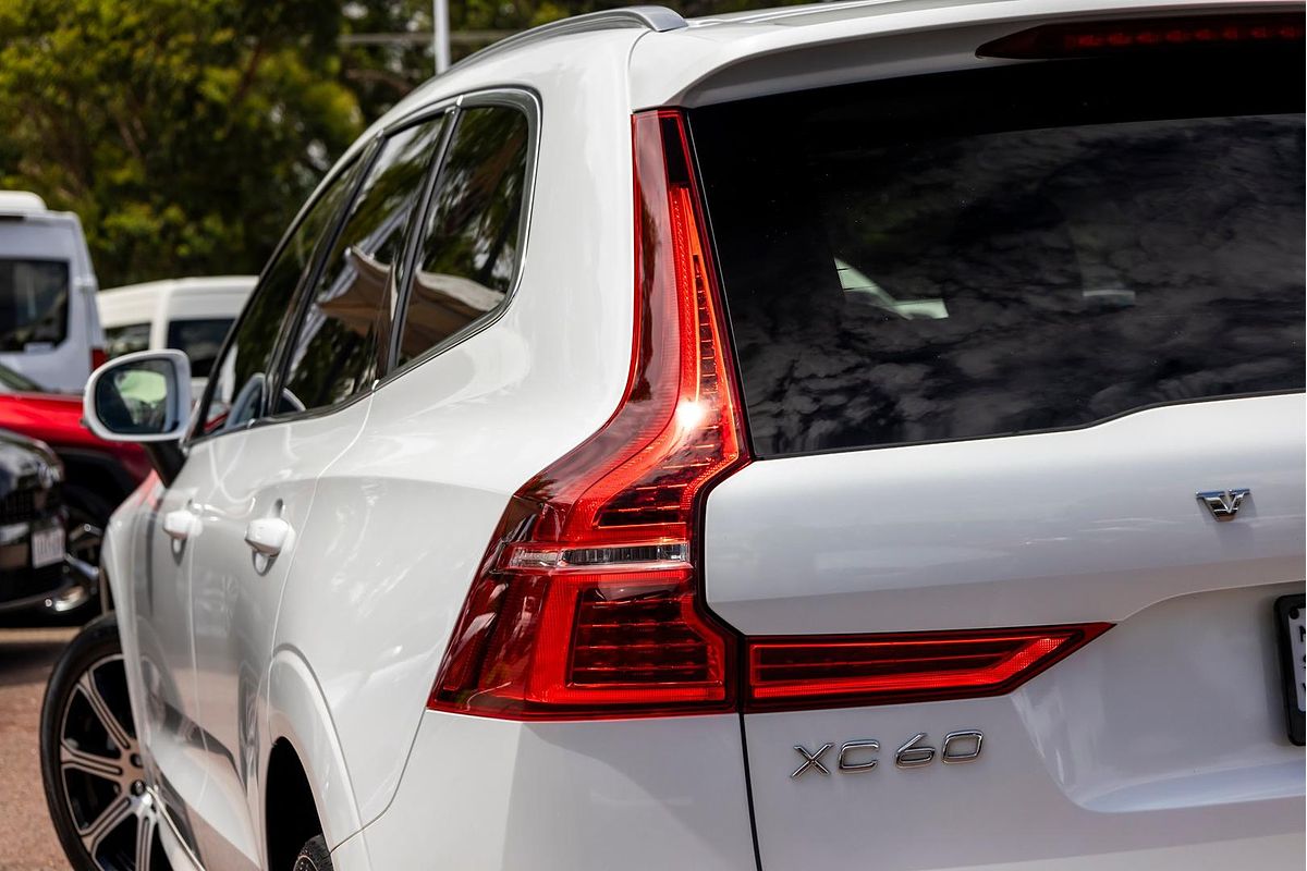 2021 Volvo XC60 T5 Momentum