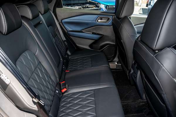 2024 Nissan QASHQAI TI e-POWER J12
