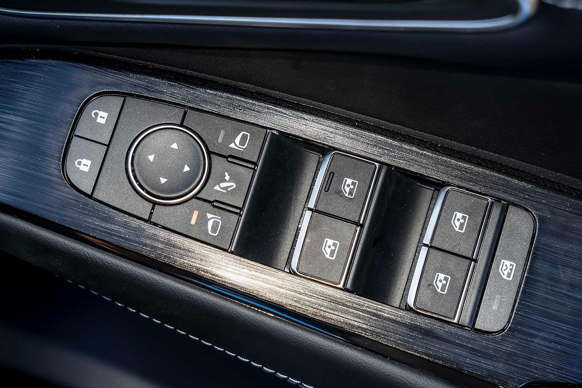2024 Nissan QASHQAI TI e-POWER J12