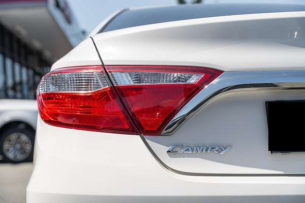 2017 Toyota Camry Atara S AVV50R