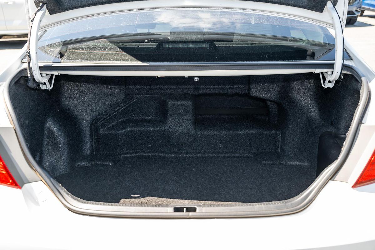 2017 Toyota Camry Atara S AVV50R
