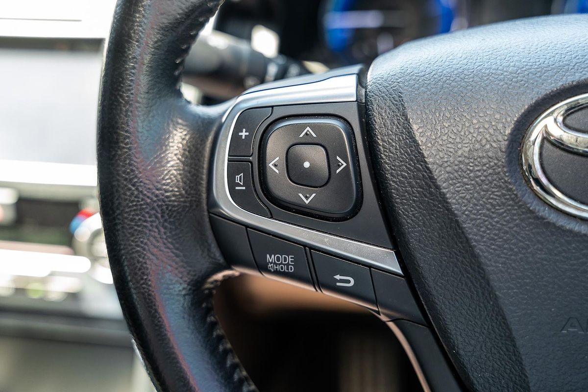 2017 Toyota Camry Atara S AVV50R