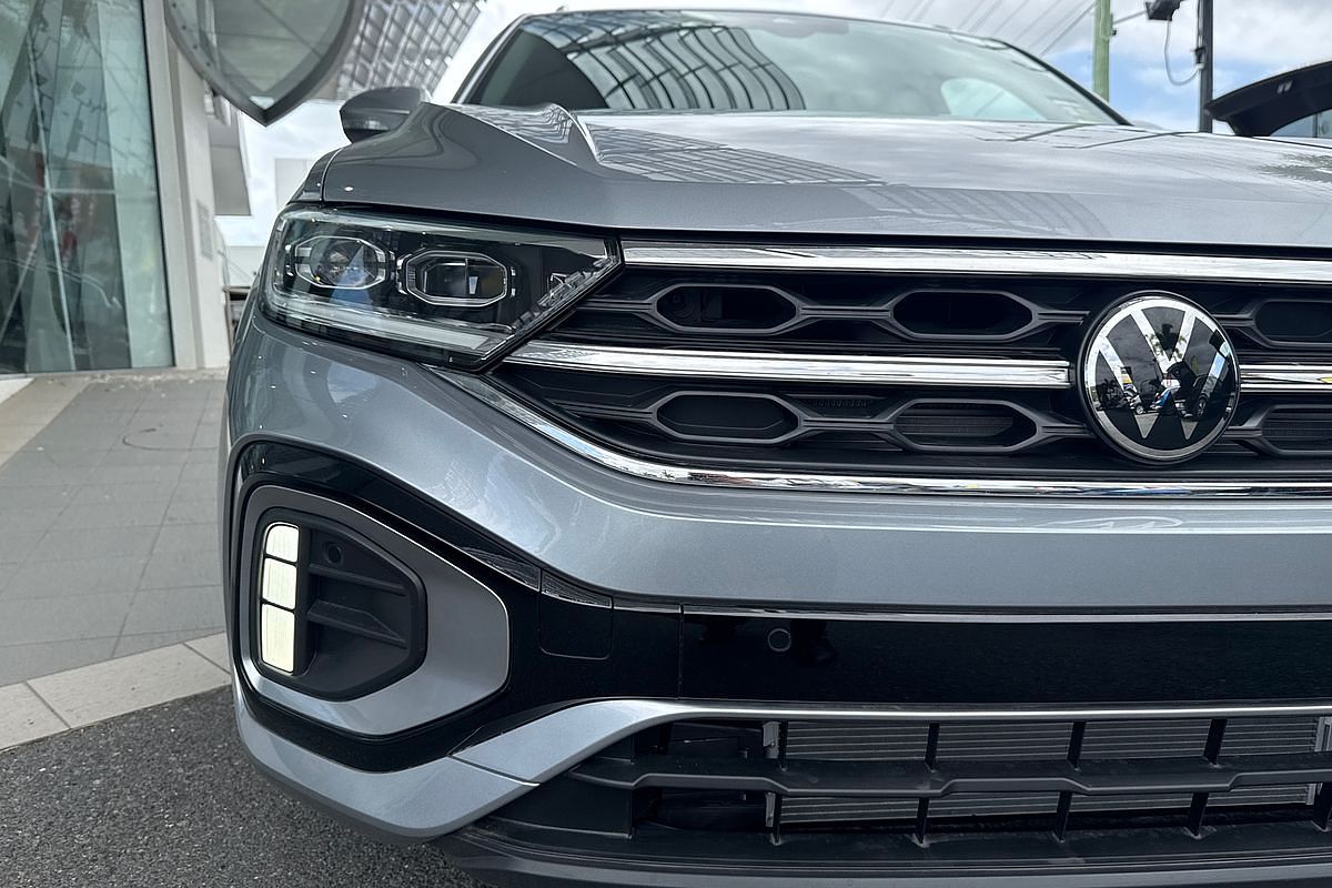 2024 Volkswagen T-Roc 140TSI R-Line D11