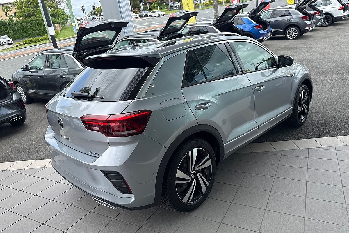 2024 Volkswagen T-Roc 140TSI R-Line D11