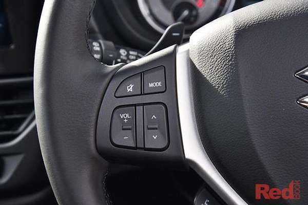 2025 Suzuki S-Cross JYB