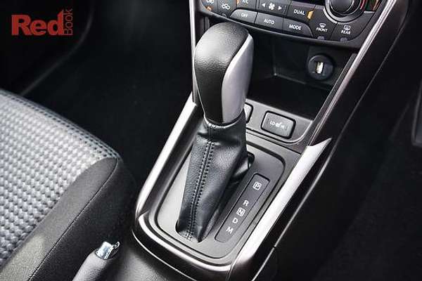 2025 Suzuki S-Cross JYB