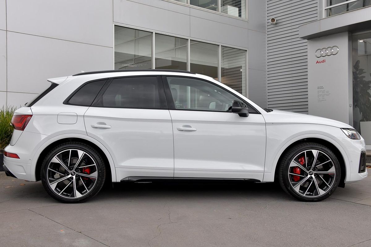 2024 Audi SQ5 TDI FY