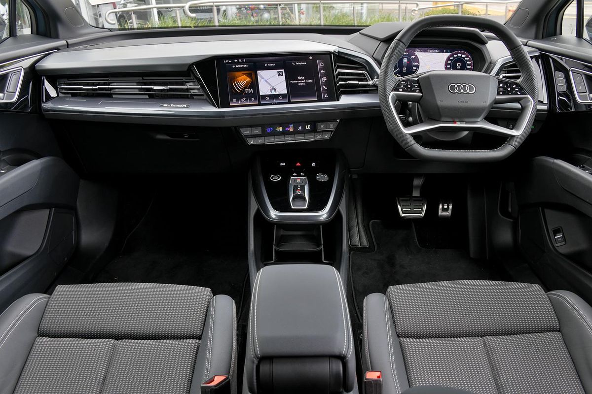2024 Audi Q4 e-tron 45 F4