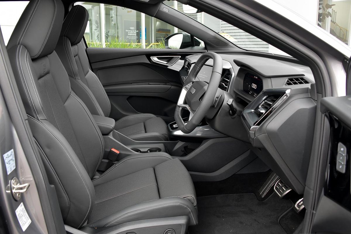2024 Audi Q4 e-tron 45 F4