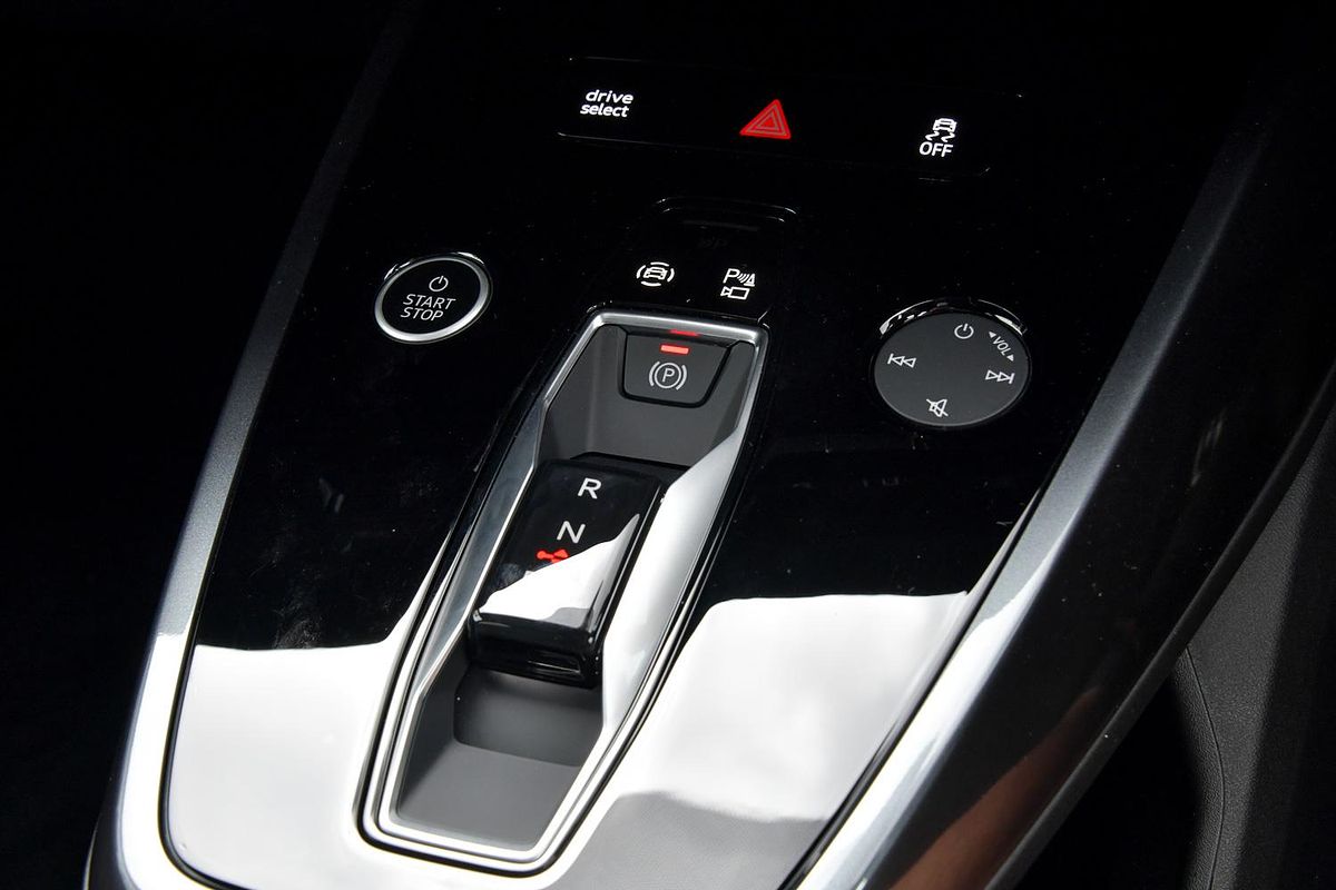 2024 Audi Q4 e-tron 45 F4