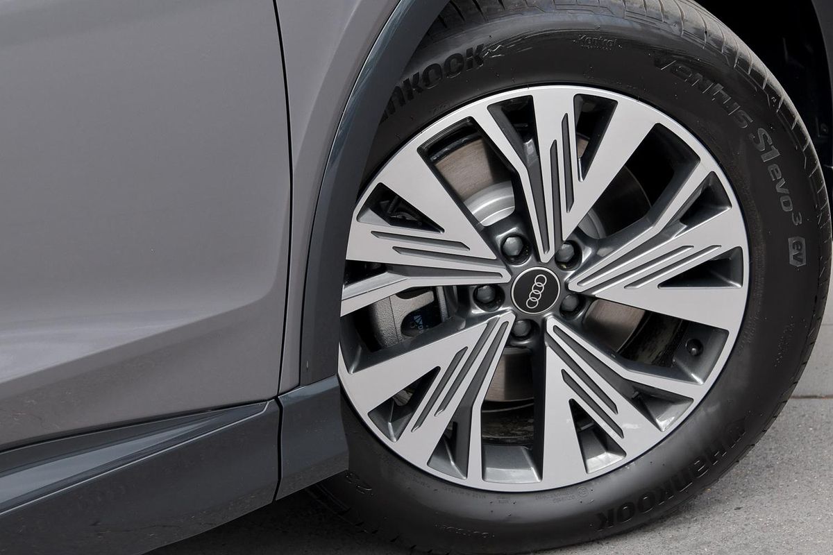 2024 Audi Q4 e-tron 45 F4