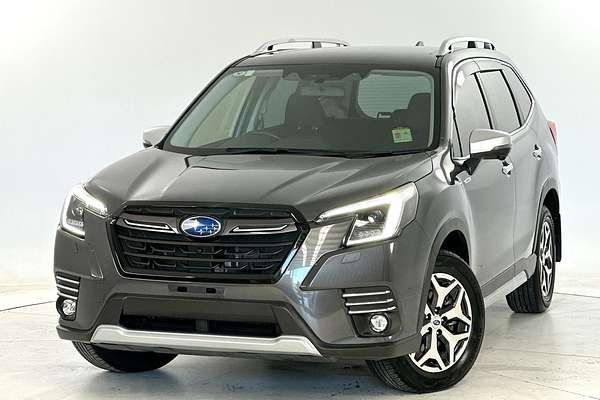 2023 Subaru Forester Hybrid L S5