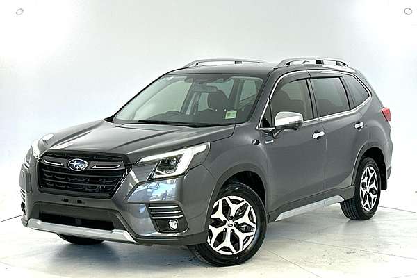 2023 Subaru Forester Hybrid L S5