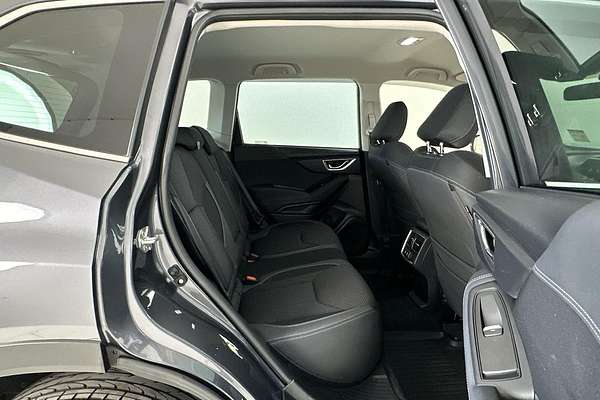 2023 Subaru Forester Hybrid L S5