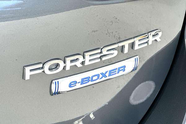 2023 Subaru Forester Hybrid L S5
