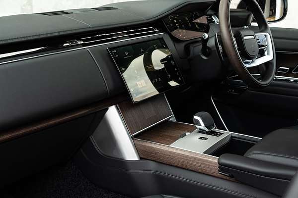 2024 Land Rover Range Rover P530 Autobiography L460