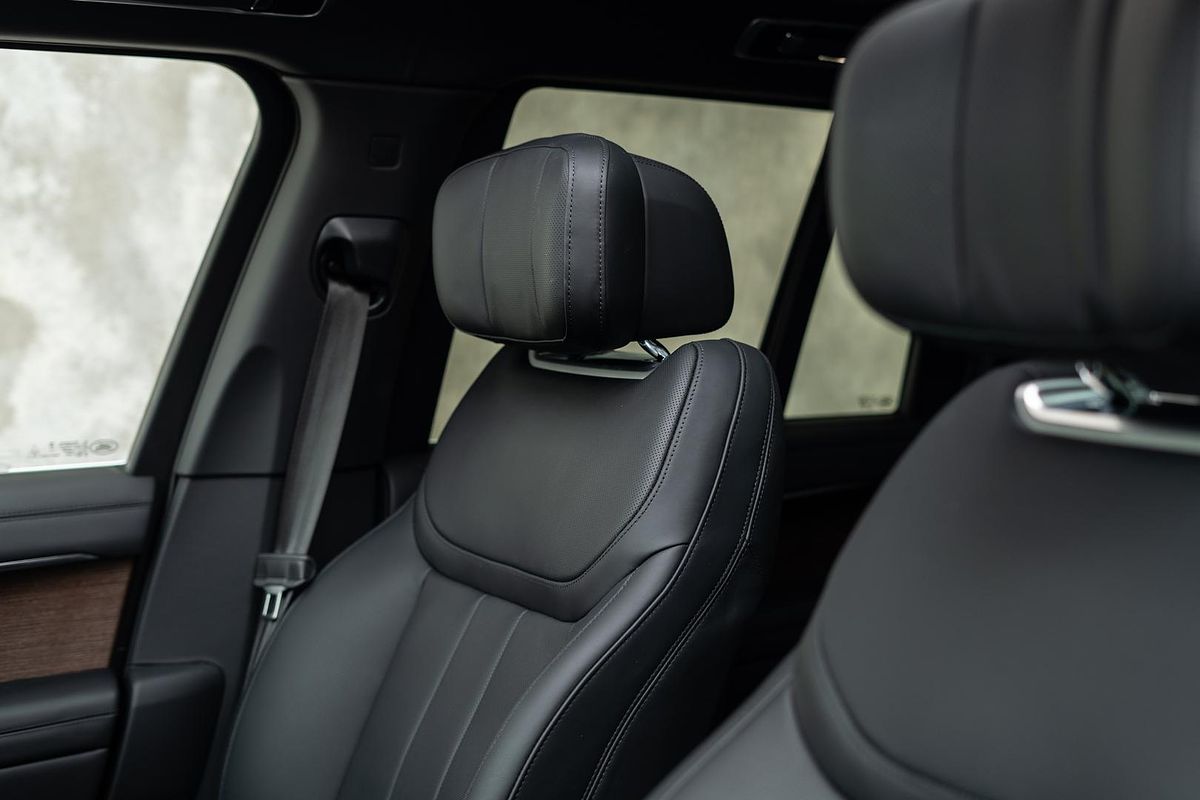 2024 Land Rover Range Rover P530 Autobiography L460