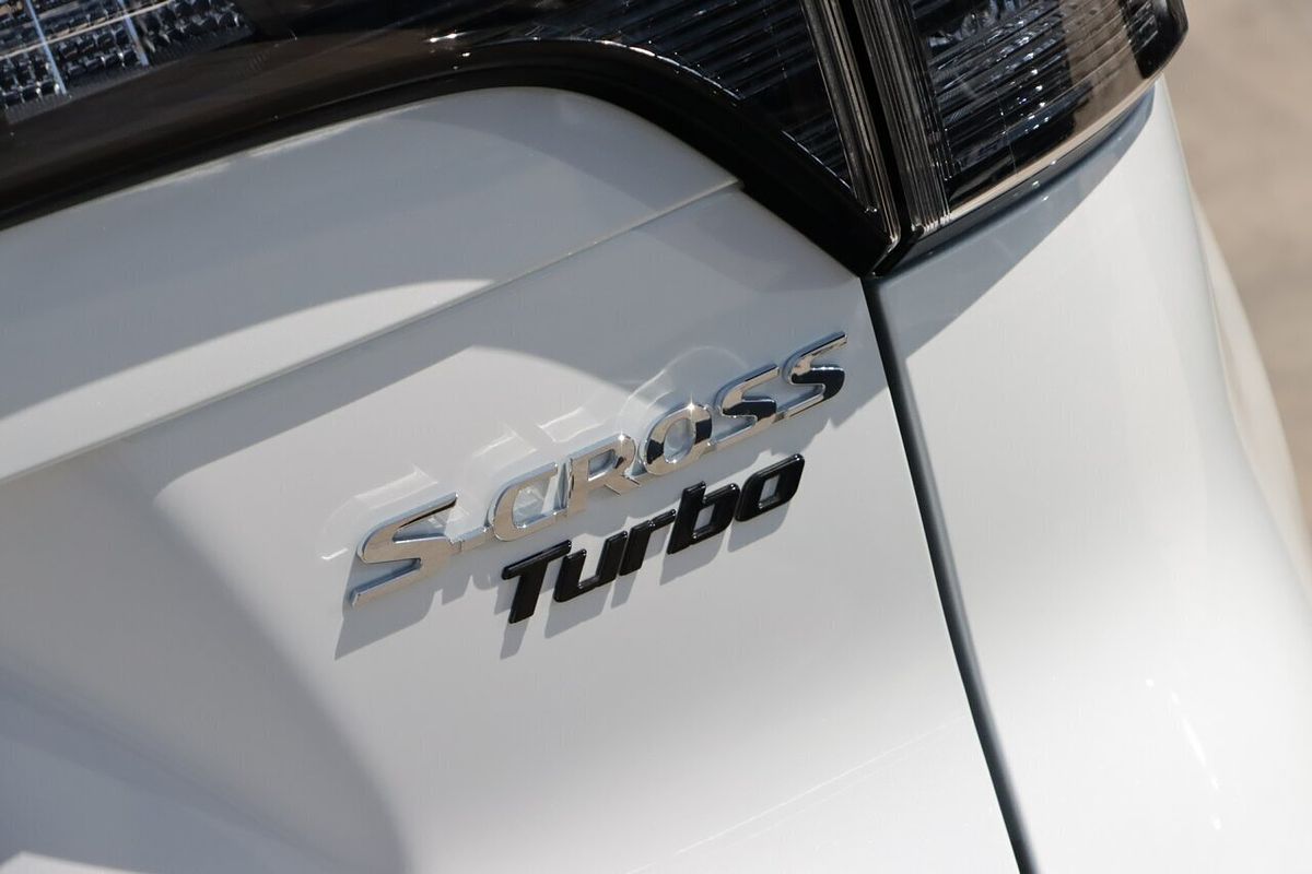 2024 Suzuki S-Cross JYB
