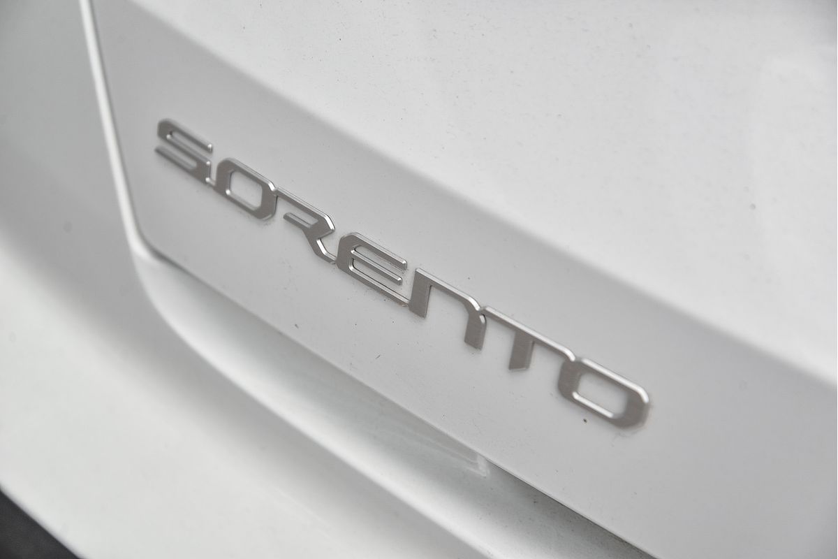 2023 Kia Sorento Sport MQ4