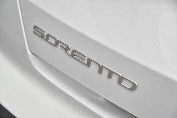 2023 Kia Sorento Sport MQ4