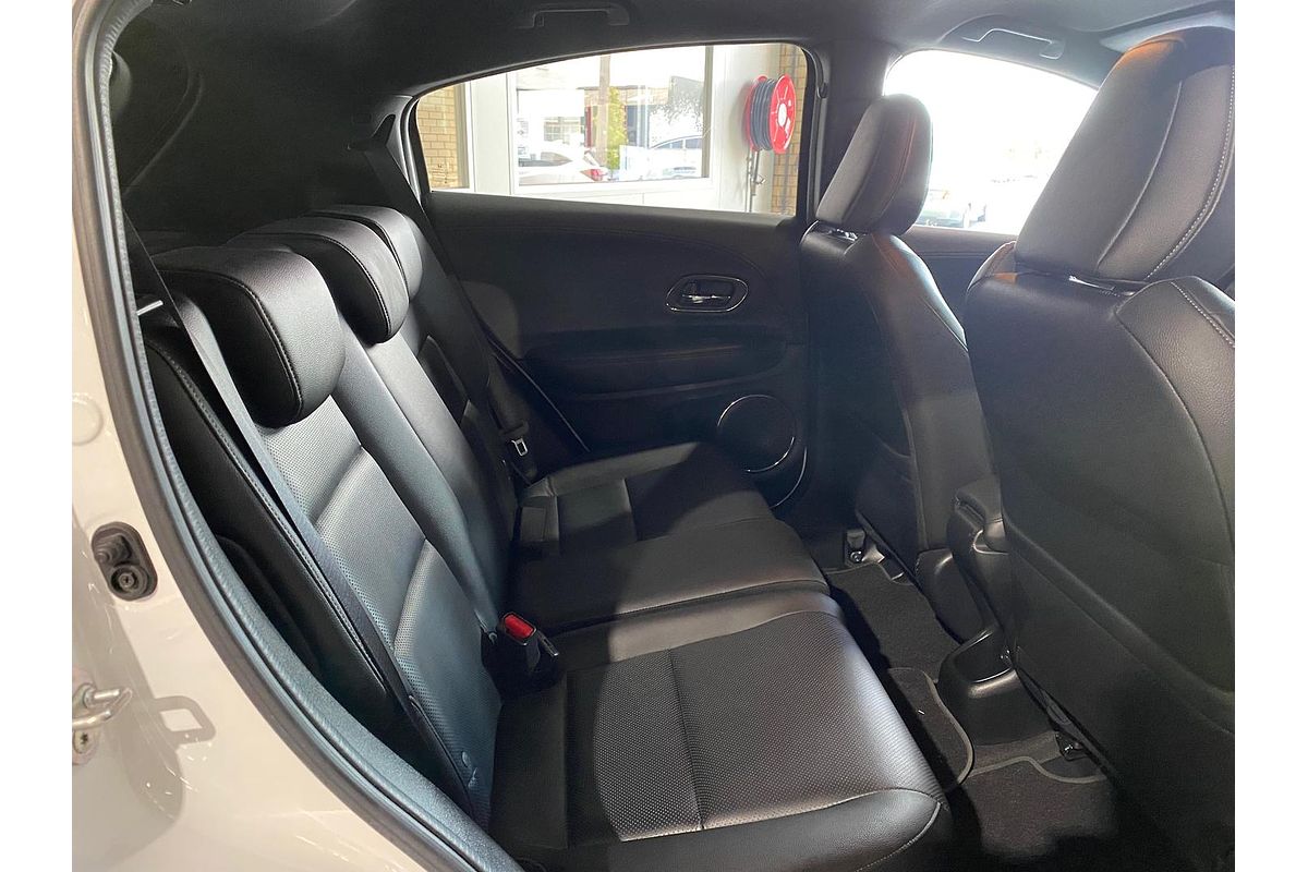 2019 Honda HR-V RS
