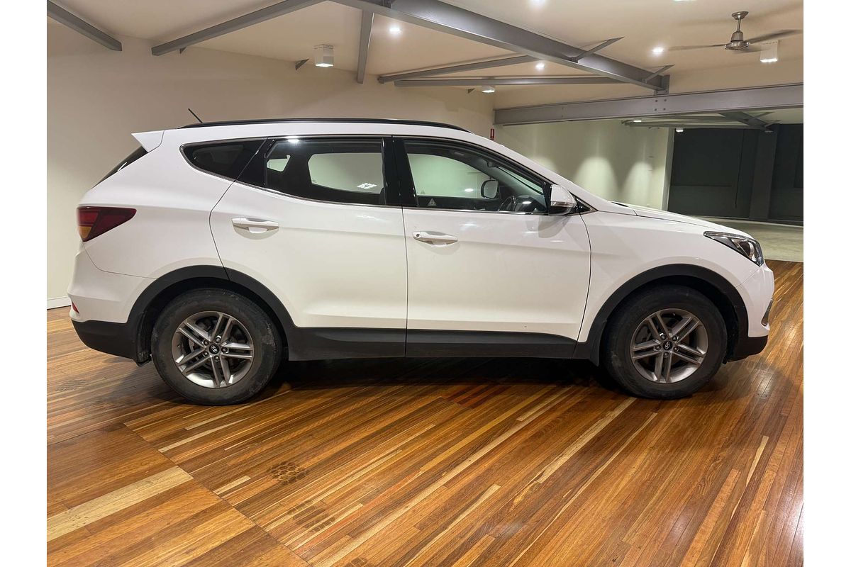 2017 Hyundai Santa Fe Active DM3 Series II
