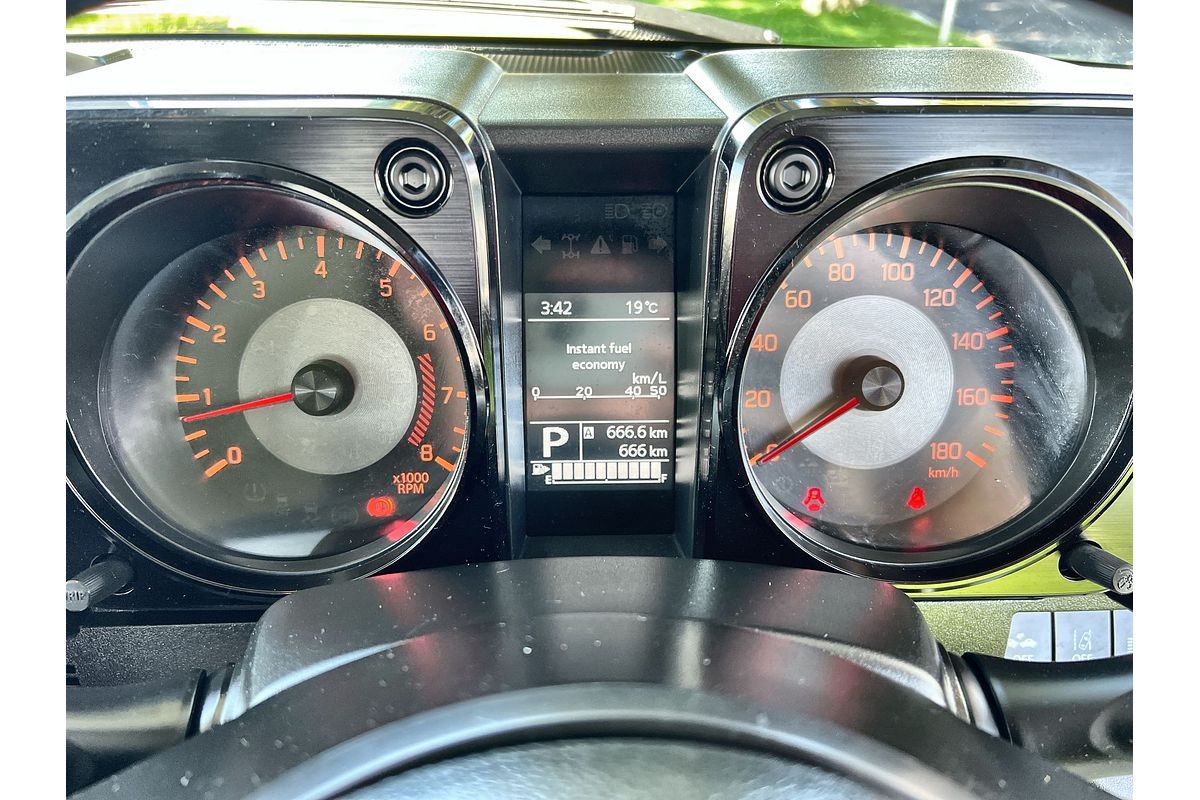 2023 Suzuki Jimny GLX GJ