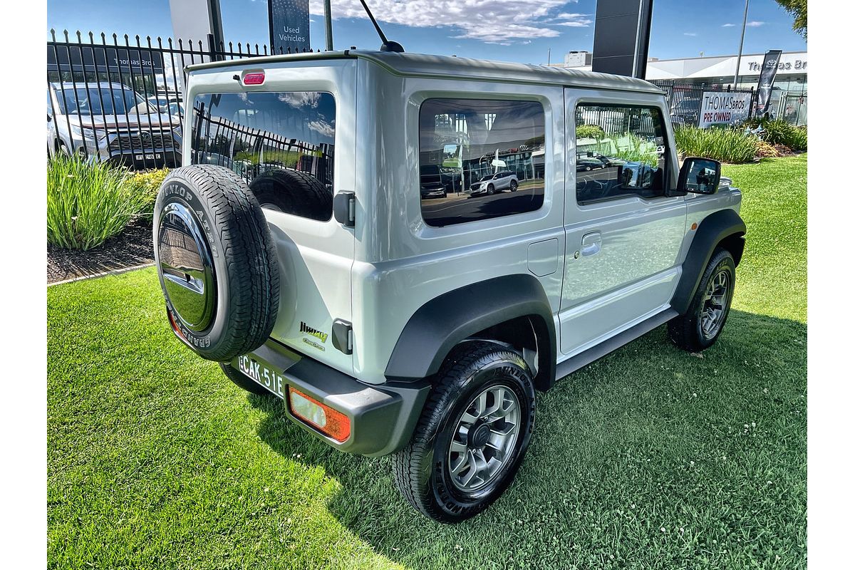 2023 Suzuki Jimny GLX GJ