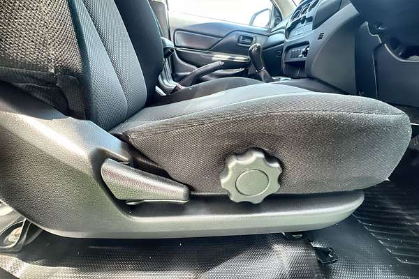2022 Mitsubishi Triton GLX MR Rear Wheel Drive