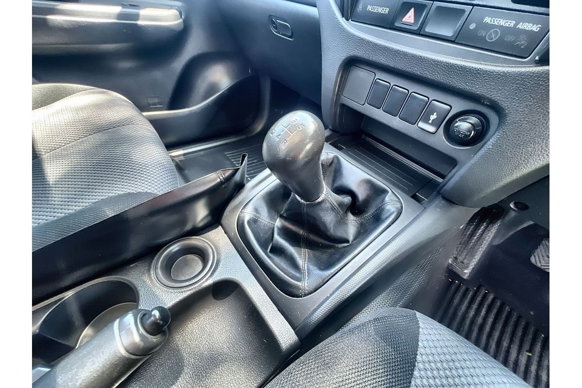 2022 Mitsubishi Triton GLX MR Rear Wheel Drive