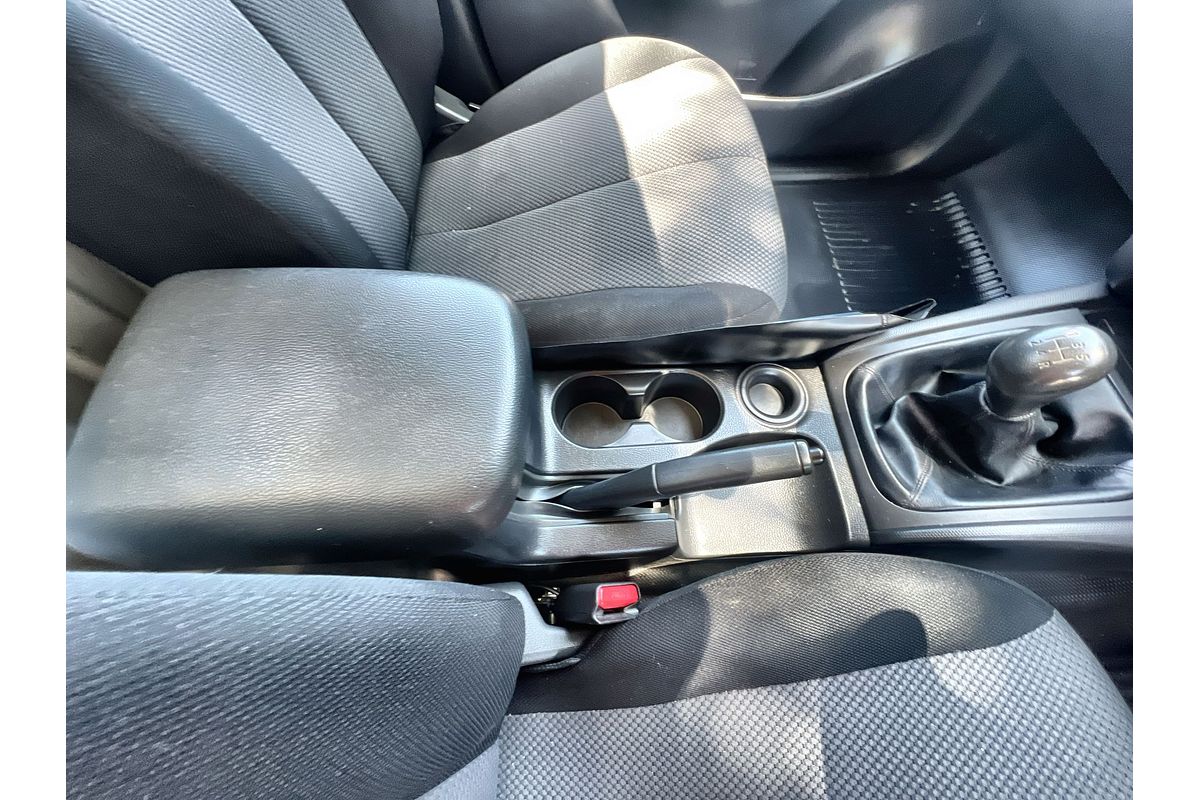 2022 Mitsubishi Triton GLX MR Rear Wheel Drive