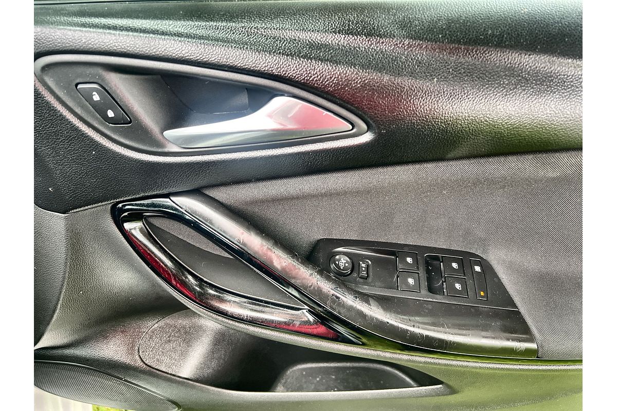 2019 Holden Astra R BK
