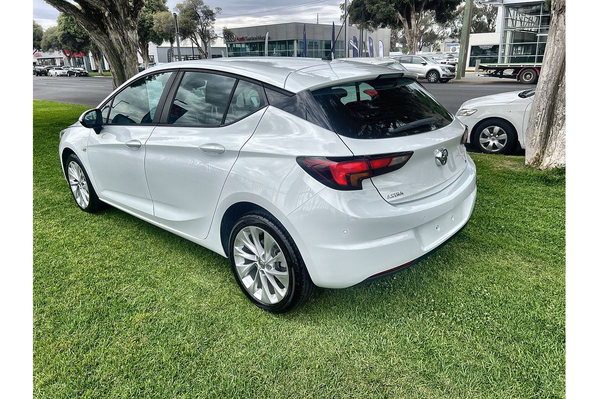 2019 Holden Astra R BK
