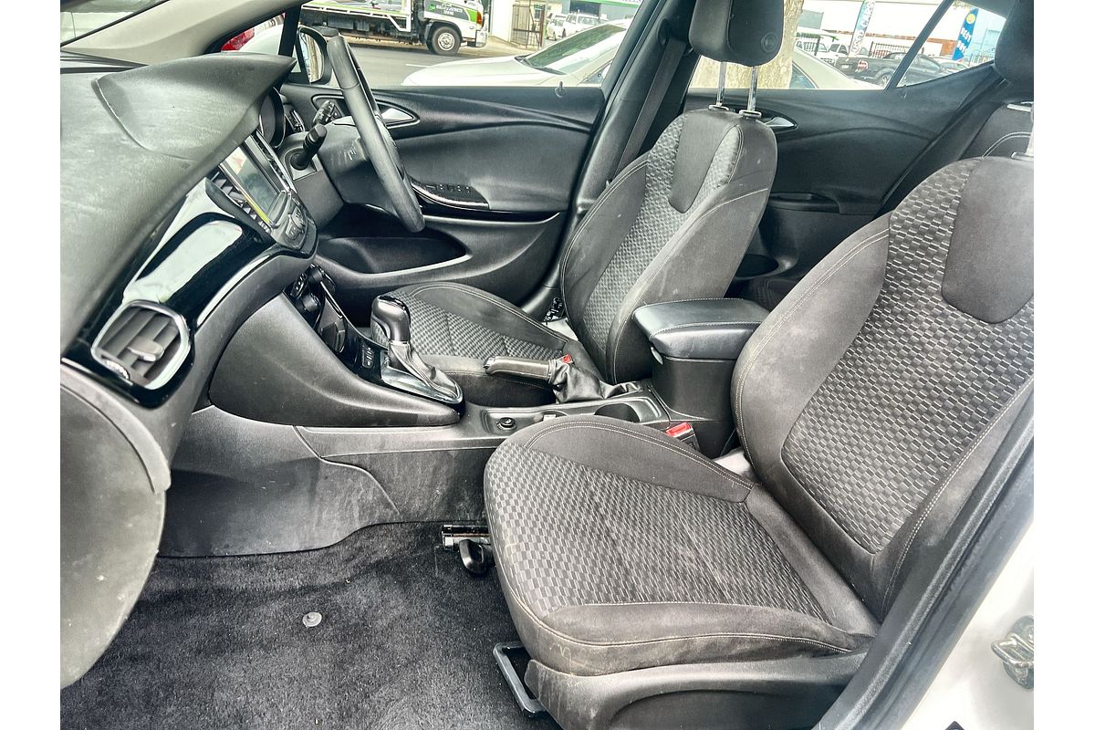 2019 Holden Astra R BK